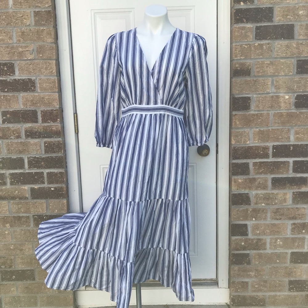 🐲💙 Madewell Ava Blue & White striped Midi Dress